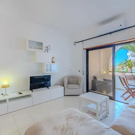 Be My Guest By Interhome Apartment *